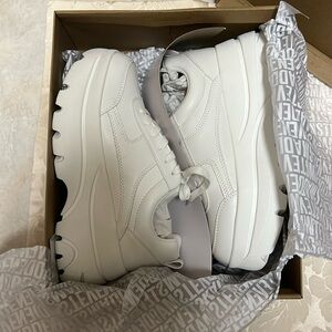 Steve Madden Platform Sneakers Size 9